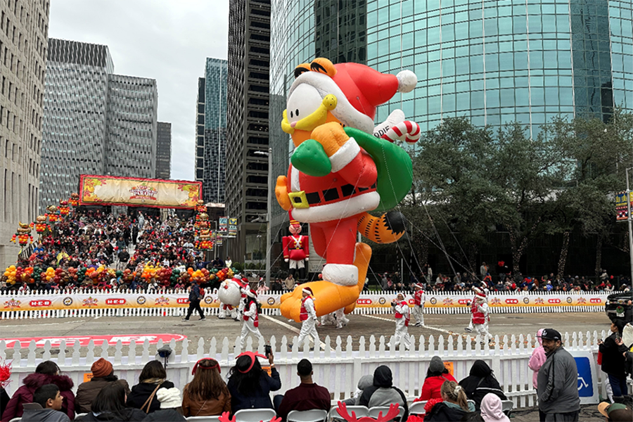 TxDOT employees were the cat’s meow at Houston holiday parade