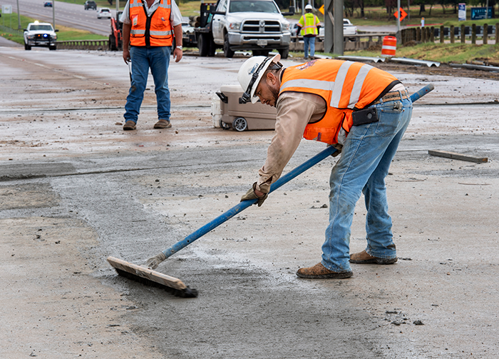 I-635 concrete work