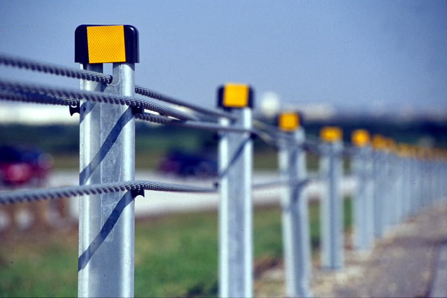 Barrera de seguridad vial