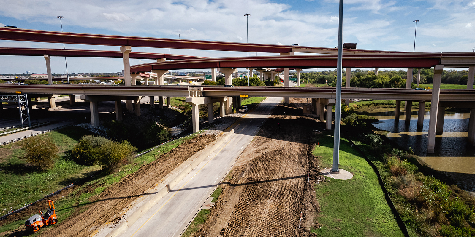 SB view of construction I-35E from PGBT 2 from October 2022.