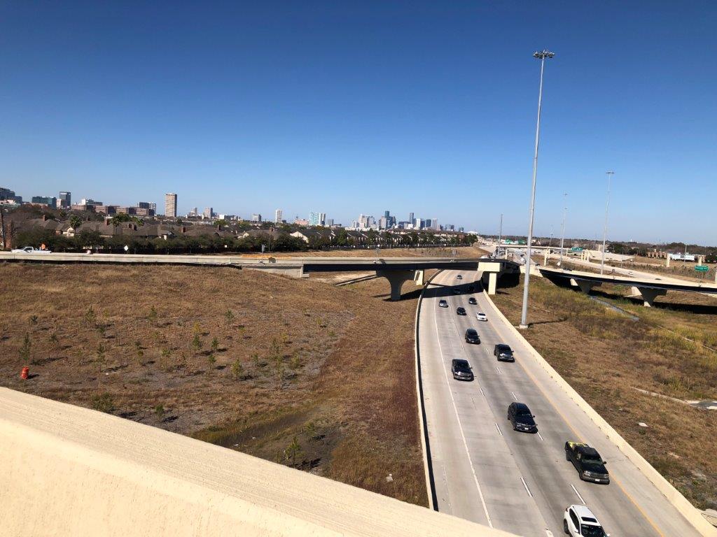 Looking north from I-610 at SH 288 southbound traffic including connectors from SH 288 south to I-610.