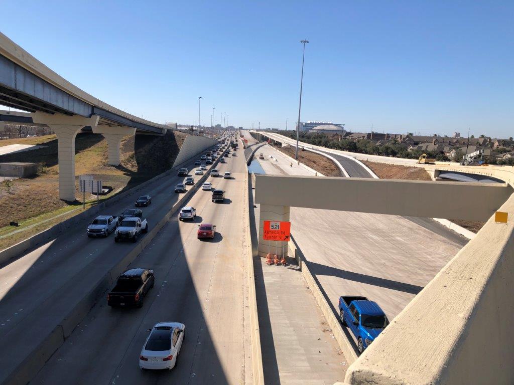 Looking west from connector G at previous I-610 eastbound and westbound mainland traffic.