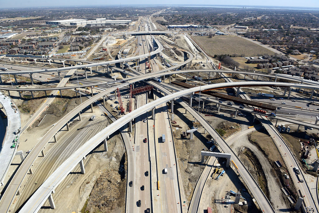 2022 635E aerial view at interchange