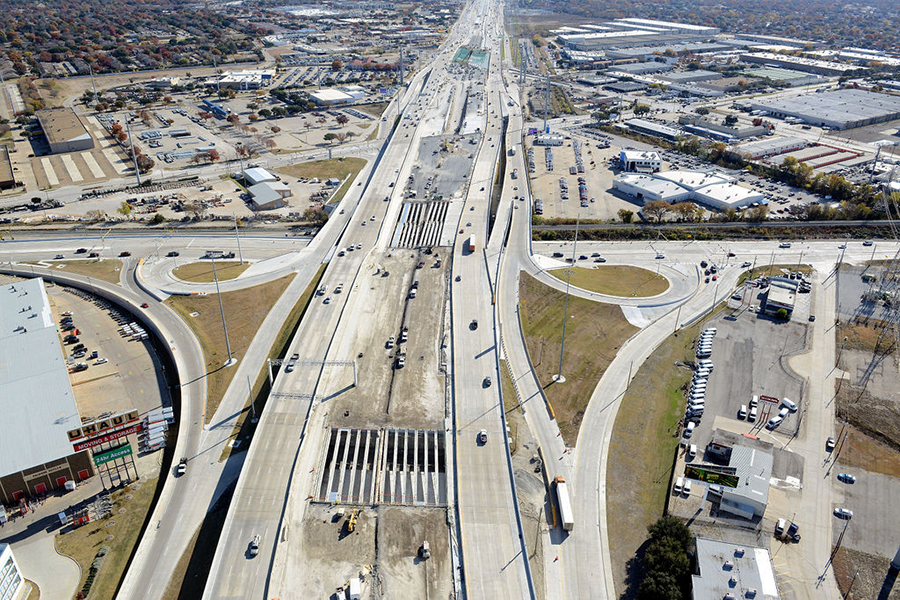 I-635 at Garland Avenue looking east 