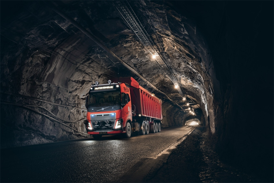 Autonomous Volvo mining truck
