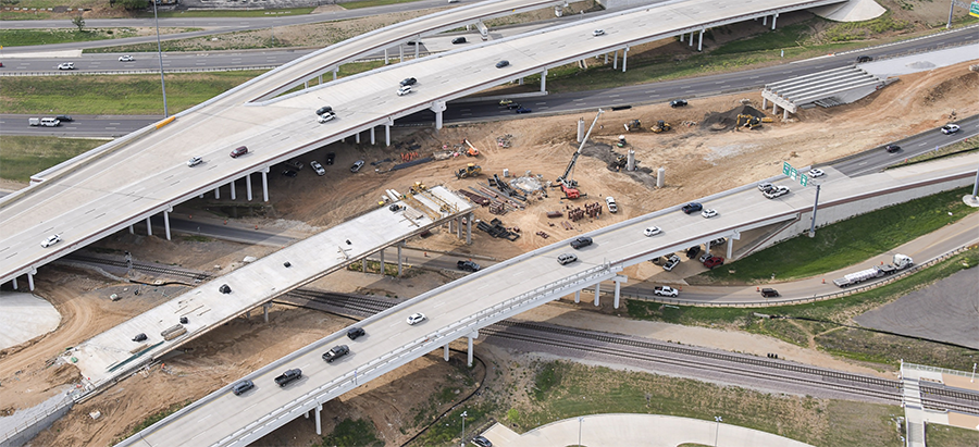 I-820-homepage-northbound-mainlane-bridge-construction-over-rail-line I-820 northbound mainlane bridge construction over rail line.