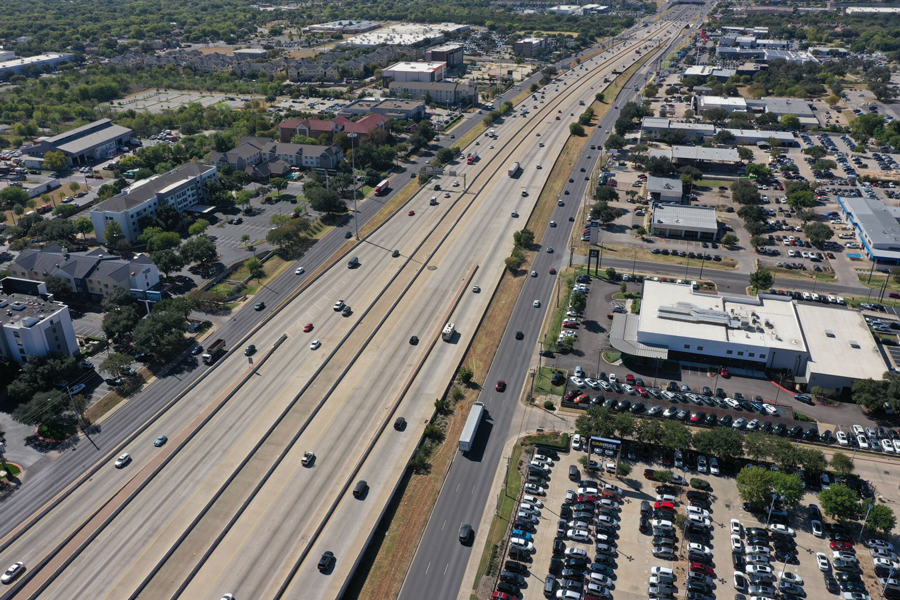 Soutthbound I-35 at SH71/Ben White Boulevard October 2022 