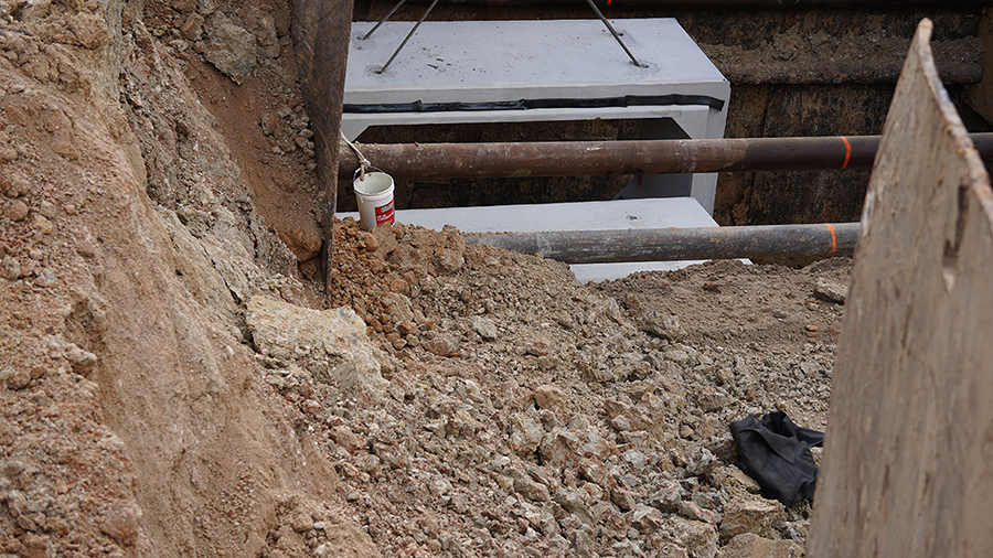 Segmento 3B-1 noviembre 2025 12 x 6 Instalación de caja de alcantarillado pluvial 4