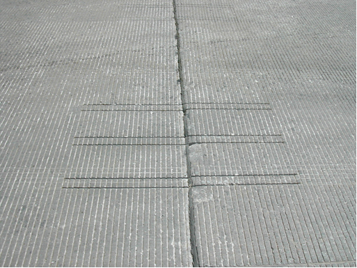 Cuts made for slots. (click in image to see full-size image)