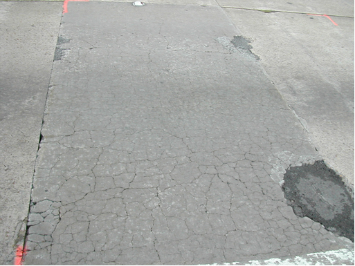 Map cracking in FDR slab. (click in image to see full-size image)