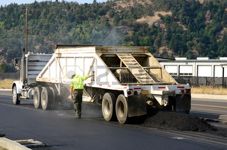 Bottom dump truck.© Copyright 2006 University of Washington (click in image to see full-size image)