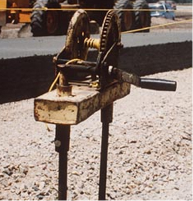 Another view of guide wire controls. (click in image to see full-size image)