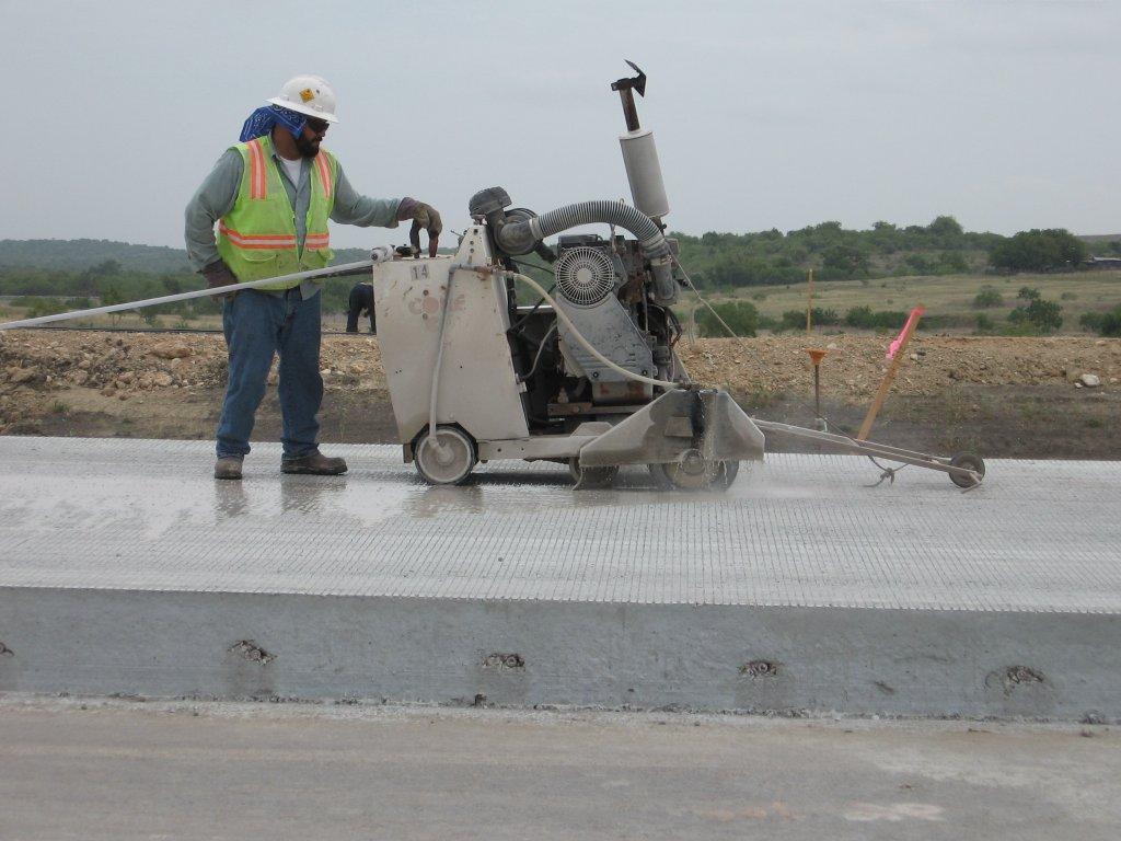 Walk-behind saw. (click in image to see full-size image)