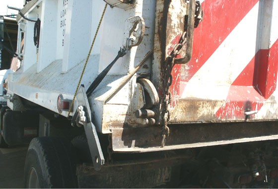  Latch on Tailgate of Haul Truck. (click in image to see full-size image)