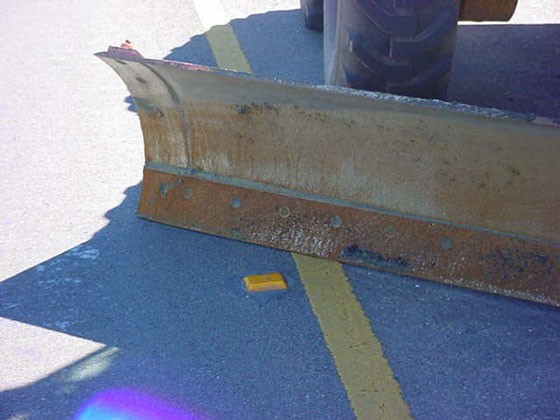 Removal of Raised Pavement Markers. (click in image to see full-size image)