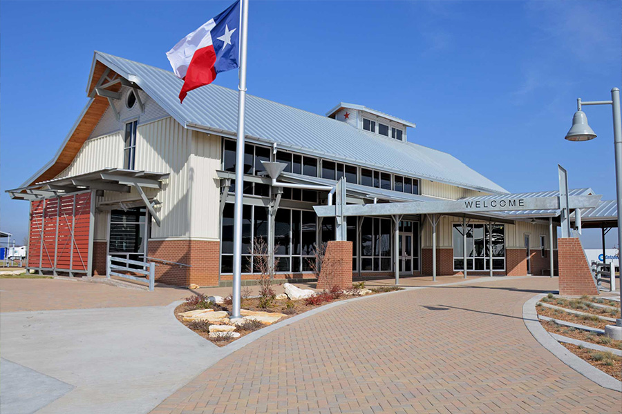 Cuantas horas son de laredo texas hotsell a dallas